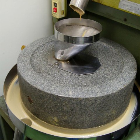 石臼挽きねりごま(白)150g