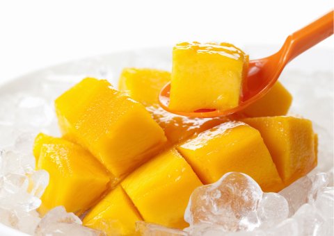 【今季終了】【冷蔵】沖縄県産・奇跡のアップルマンゴー1kg(29002)