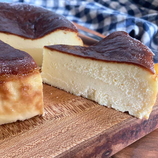 【冷凍】Lagom(ラーゴム)グルテンフリー 牧草育ちのバスクチーズケーキ