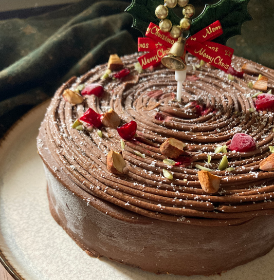 【冷凍】グルテンフリーヴィーガン クリスマスショコラケーキ　　(12月11日受注締切）